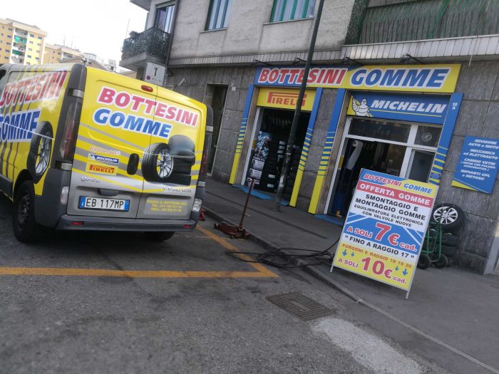 Facciata Bottesini Gomme a Torino