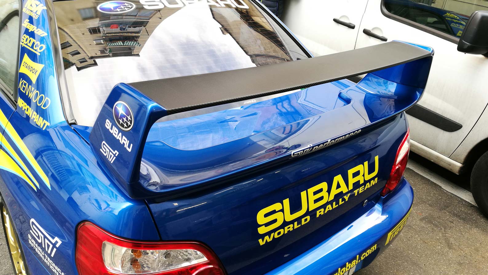 decorazioni auto sportive a Torino